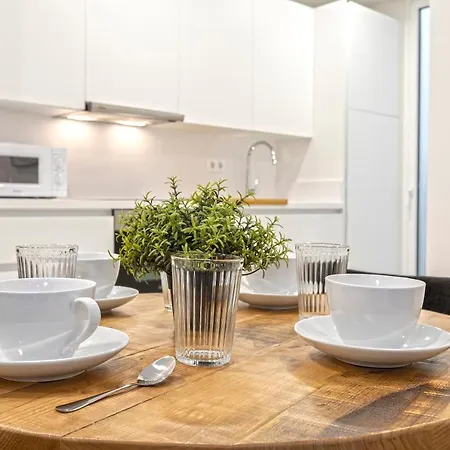 Genteel Feria Apartamento